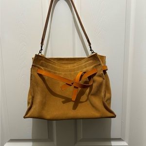 Parker Thatch Blair Handbag